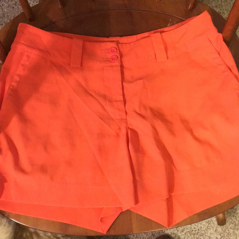 Nike Golf Short Size 6